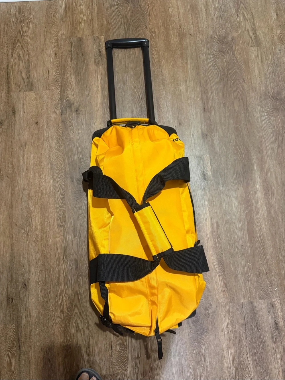 L.L.Bean Adventure Rolling Duffle Bag 24” Yellow Wheeled Travel Luggage 0XN91